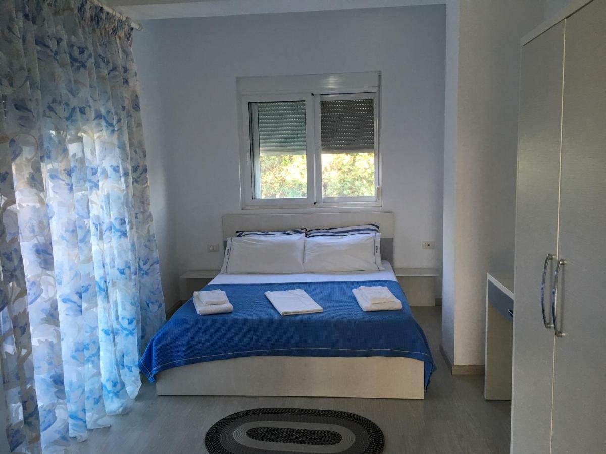 Hotel Stolis Himarë Extérieur photo